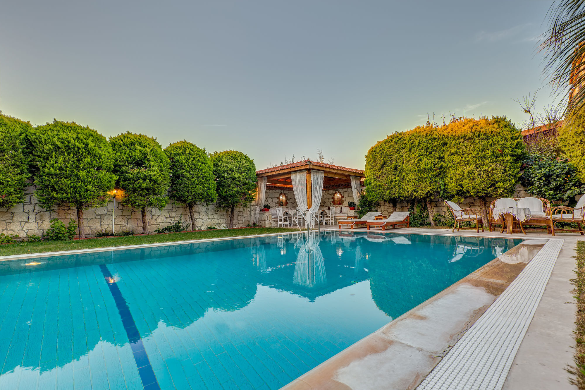 Villa Fora Hotel Alacatı Bagian luar foto